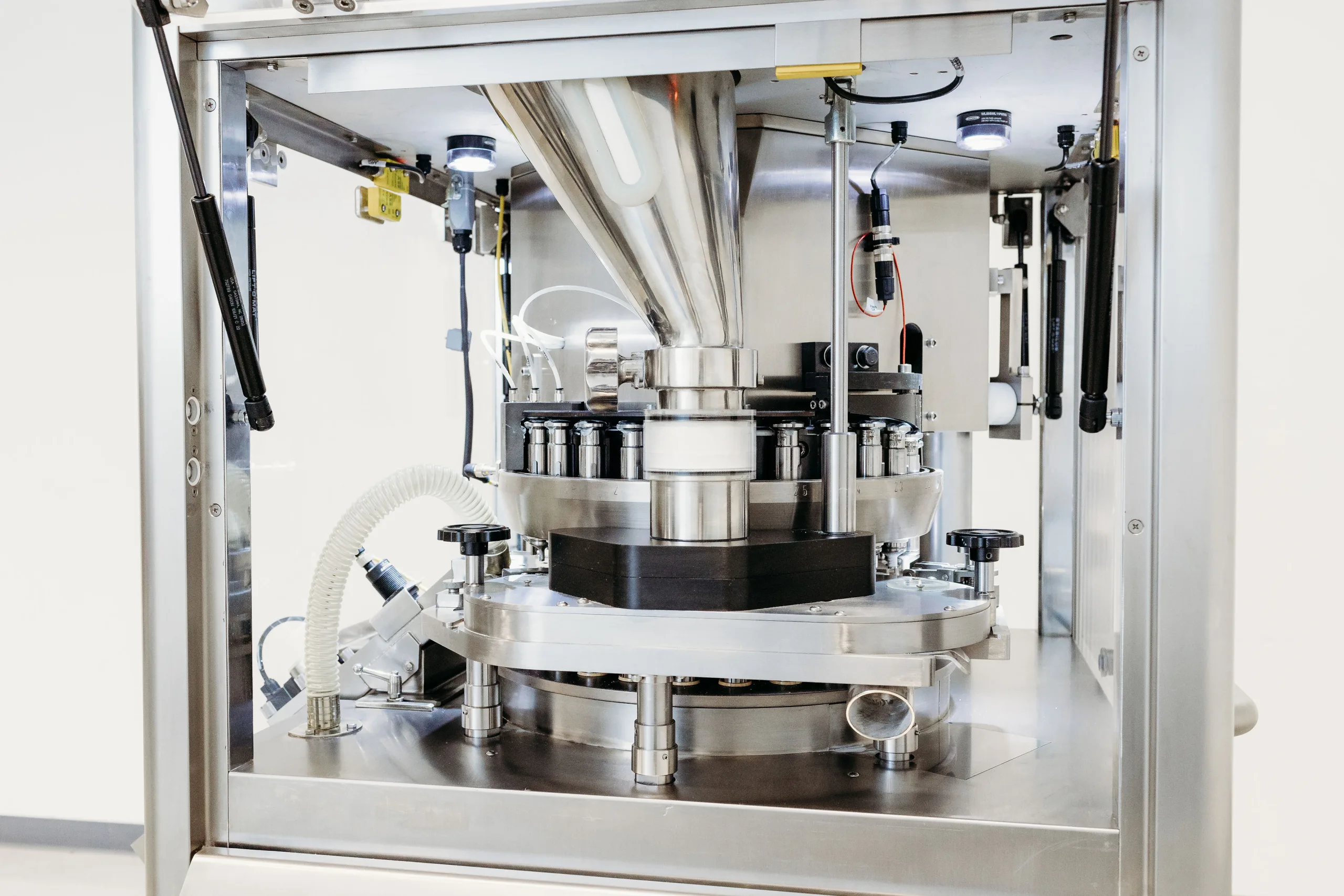 Tablet Press Calibration — Stokes